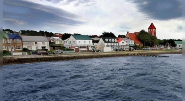 Argentina denunció presencia de tropas kosovares y pesca ilegal en Malvinas