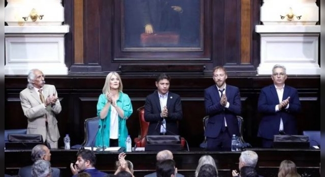 Kicillof cargó contra la Corte Suprema, dijo que Cristina Kirchner está proscripta y sugirió que irá por la reelección en Buenos Aires