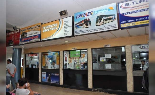 La UTA cerró su paritaria con un aumento del 17,25% y una suma fija de $250.000