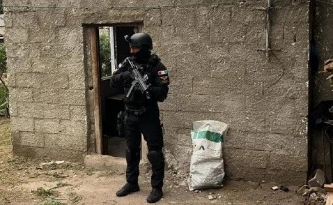 Detuvieron a dos hermanos por vender cocaína en Cosquín