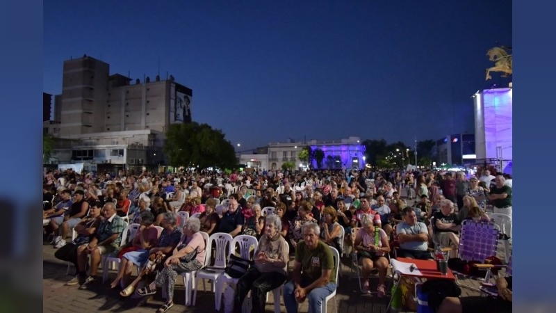 El 2 de febrero habrá otra noche fantástica de Peatonal