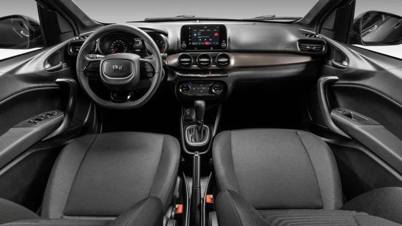 Venta de autos creció 77,8% en primer semestre, con mayor cifra desde 2018