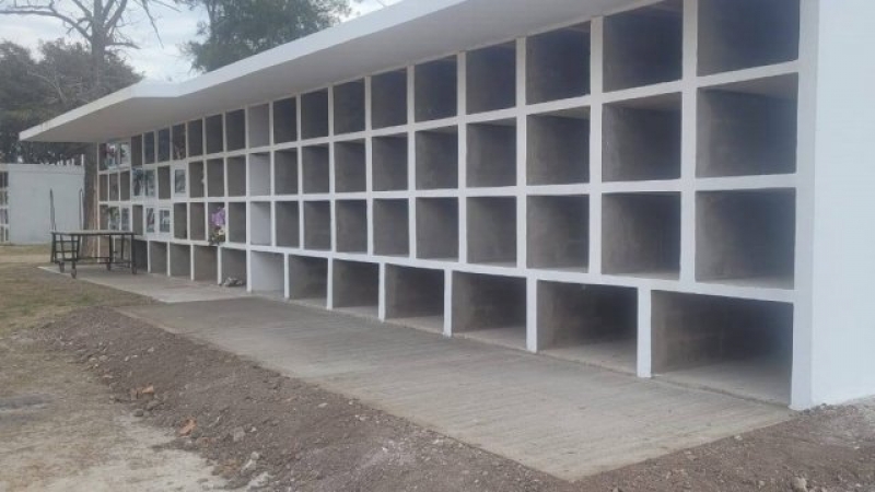Construyeron 37 nuevos nichos en el cementerio de Frontera