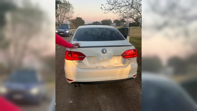 La policía dio con un auto que tenía pedido de secuestro por el caso del homicidio de Zamir