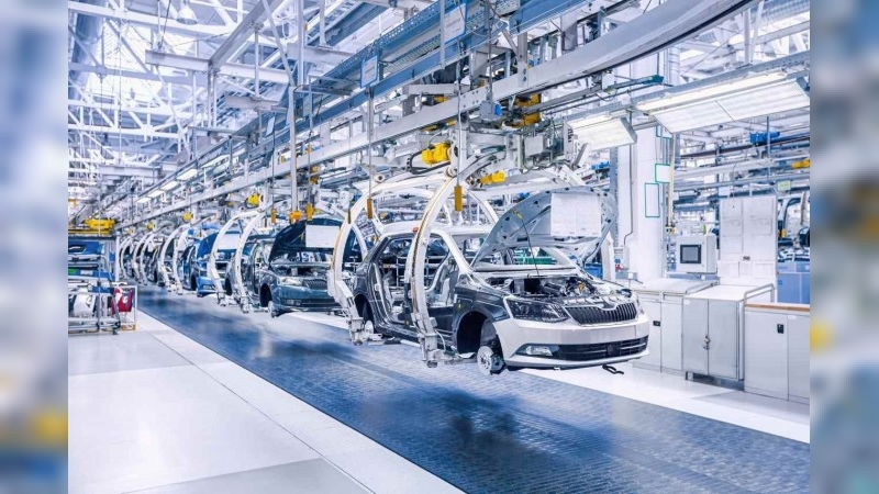 La producción automotriz cayó un 13% mensual en julio y acumula un receso interanual del 16,5%
