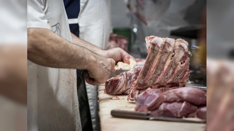 Sorpresa: el consumo de carne vacuna se recupera en medio de la caída general del consumo