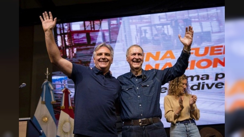Juan Schiaretti lanzó su candidatura en Córdoba: “Hoy un outsider aplica un ajuste cruel”