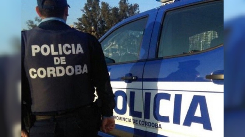 Mujer detenida por resistencia a la autoridad