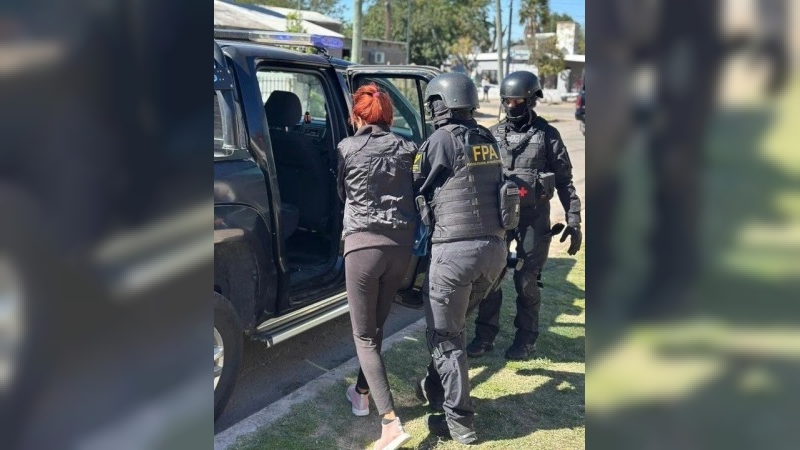 Córdoba: desbaratan un punto de venta de cocaína y marihuana en Argüello Lourdes