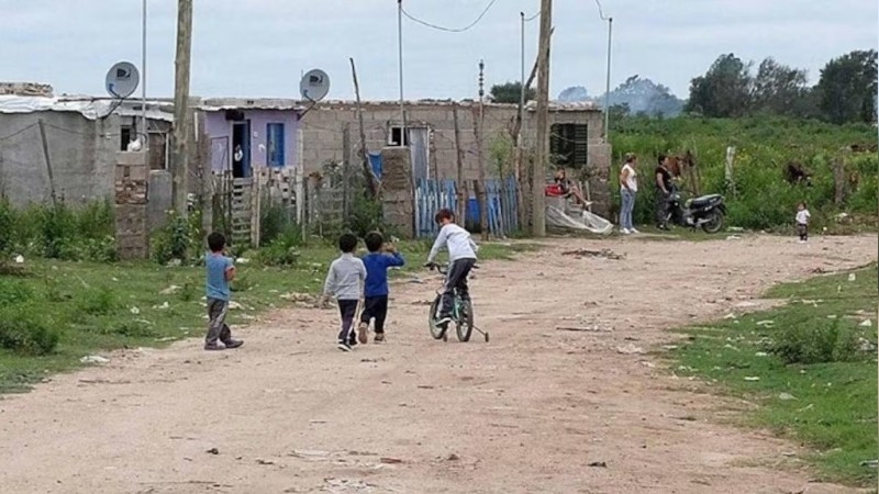 La pobreza bajó al 31,6% en el primer semestre de 2025 en el país: en el Gran Córdoba es del 29,5%