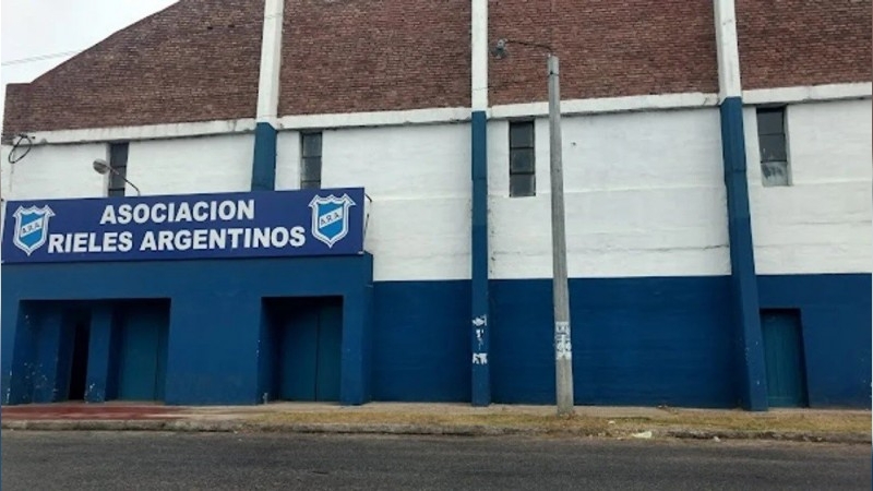 Córdoba: un hombre murió tras descompensarse en un club deportivo