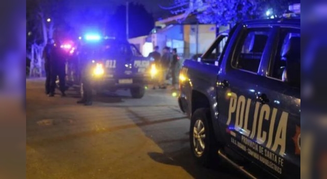 Tres hechos violentos en menos de 24 horas dejaron a dos chicas baleadas y dos apuñalados en Rosario