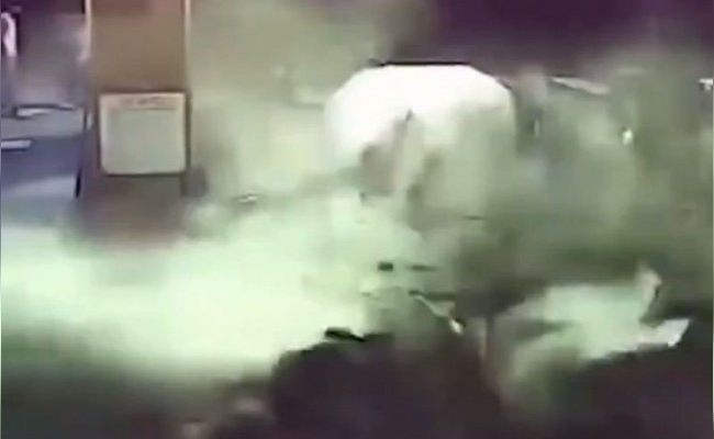 Explotó un auto que cargaba gas y tenía 20 kilos de cocaína: la conductora es policía