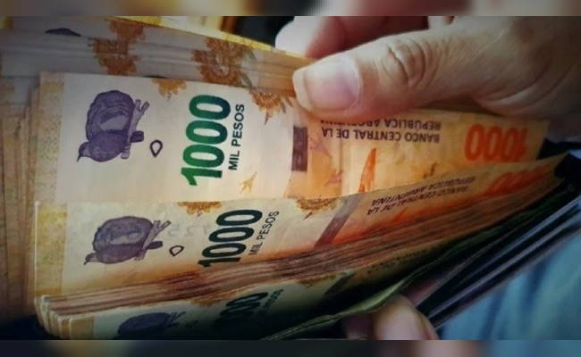 El Gobierno oficializó el nuevo salario mínimo para febrero y marzo