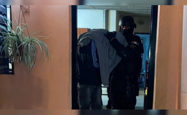 Córdoba: detuvieron con drogas a un hombre que hacía delivery cerca de una escuela en Malvinas