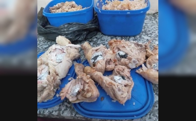 Escondían droga en patas de pollo: desbaratan banda narco en la cárcel de Río Cuarto