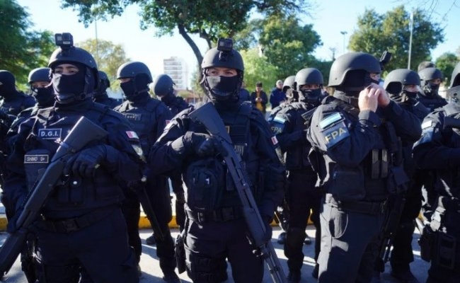 Llaryora inauguró la sede de la Fuerza Policial Antinarcotráfico