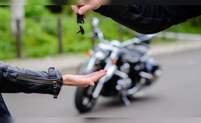 Cómo es el nuevo plan Cuota Simple para comprar motos que se lanza el 1 de junio