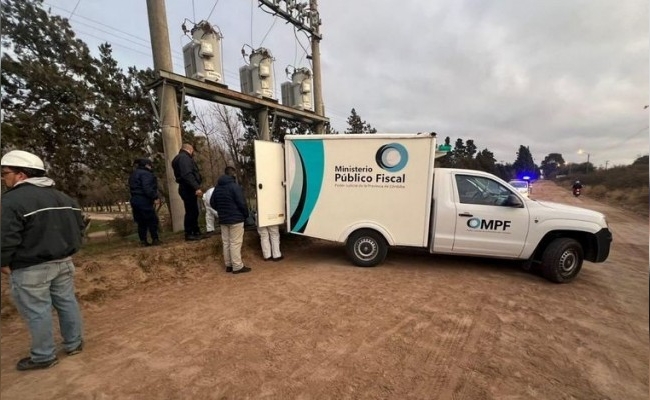 Investigan si estaba robando cables: murió electrocutado en Río Cuarto