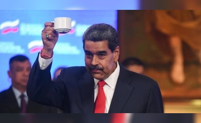 Maduro compareció ante Tribunal Supremo por contencioso electoral