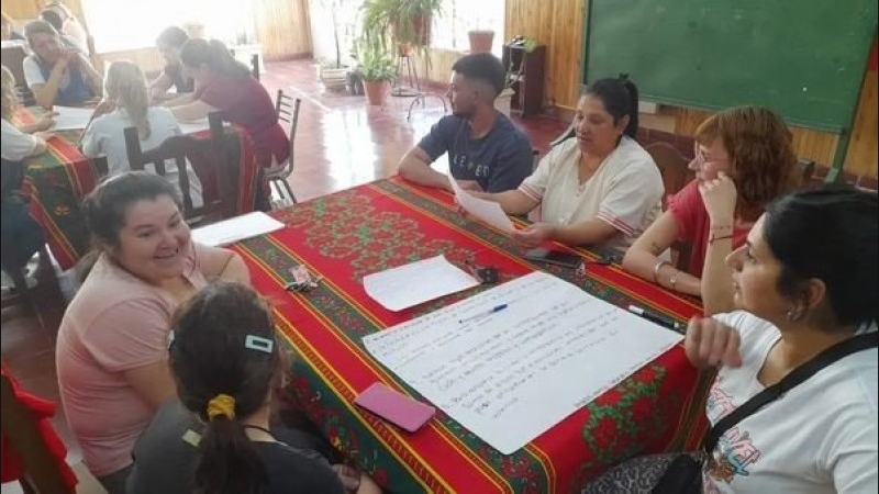 Tuvo lugar el taller sobre "Crianza respetuosa" en San Francisco