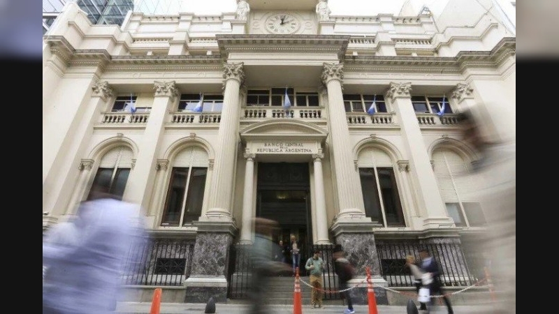 El Banco Central logró otra fuerte compra de divisas en un mercado cambiario estable