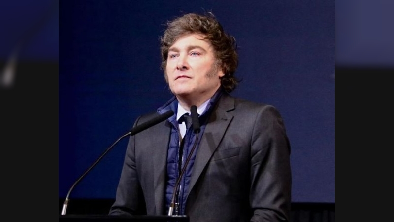 Javier Milei amenaza con auditar a la UBA
