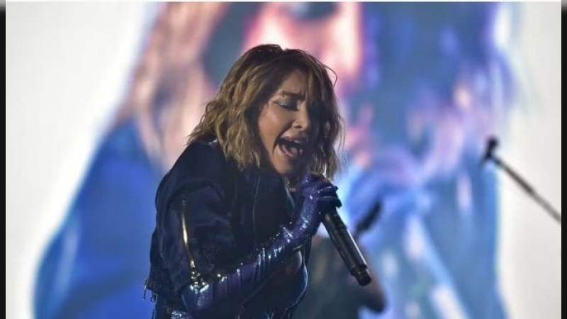 María Becerra se presentó en Córdoba