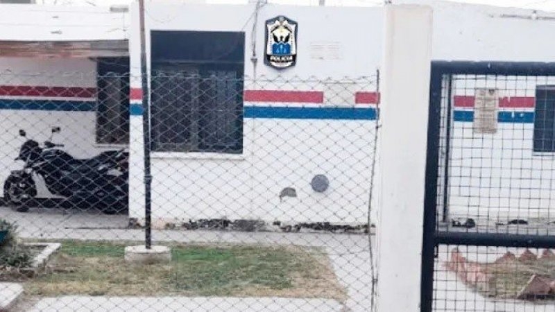 Horror en San Juan: un hombre mató a un perro a cuchillazos