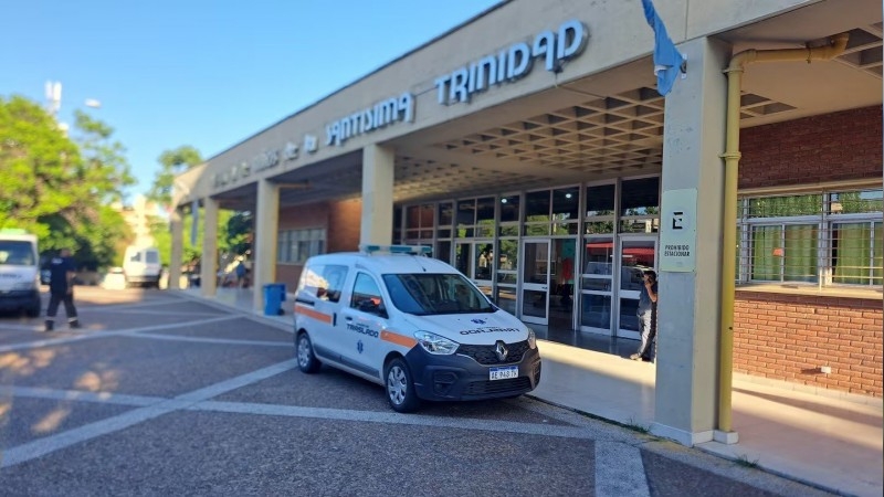 La mamá del nene grave por pirotecnia dijo que encontró el cuete en la calle y lo mordió: “Fue un segundo”