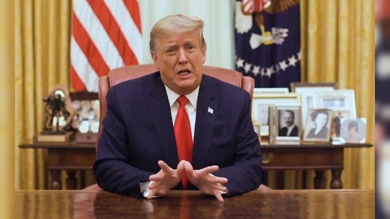 Trump aplica duras sanciones a Colombia, que no aceptó aterrizajes de aviones con migrantes deportados