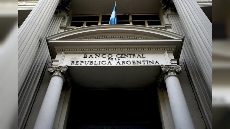 El BCRA dispuso una nueva baja de la tasa de política monetaria