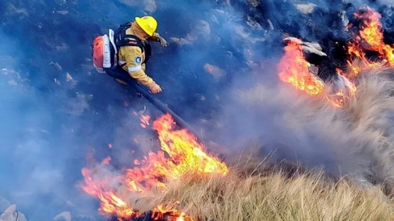 Chubut: un nuevo foco de incendio se originó en Puerto Madryn