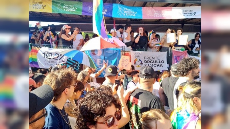 La marcha “antifacista” en repudio a Milei se hizo presente en todo el país y también en el exterior