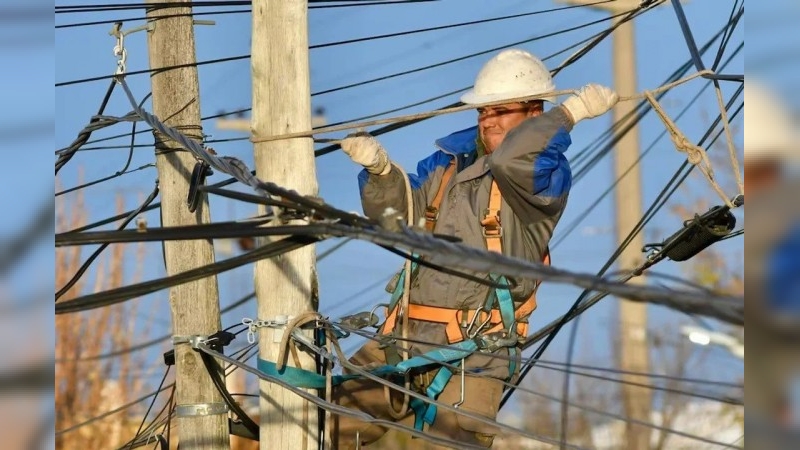 Calor extremo y sin luz en varios puntos de Córdoba: qué dijo Epec