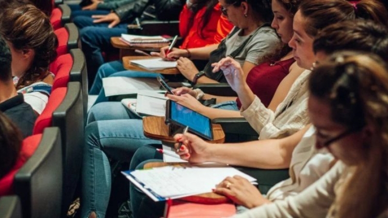 Córdoba: más de 3500 docentes se inscribieron en las capacitaciones de verano