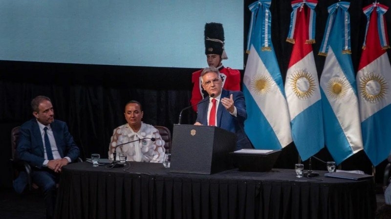 Llaryora sobre la suspensión de las PASO: "Sensata decisión"
