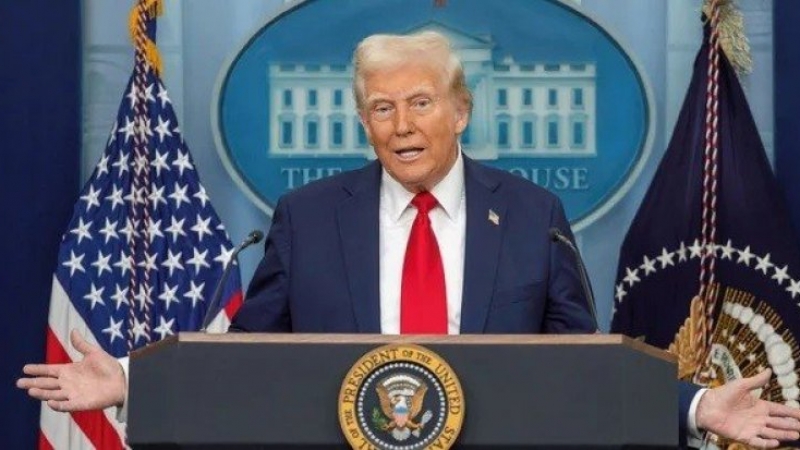 Trump asegura que está "comprometido a comprar y poseer Gaza"