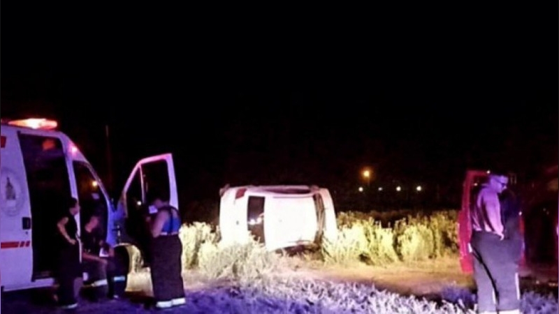 Tiene 12 años, le sacó el auto a los padres y volcó en la ruta