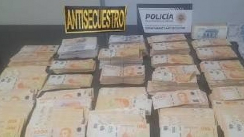 Estafa multimillonaria en Córdoba: 15 detenidos por fraude a la APROSS