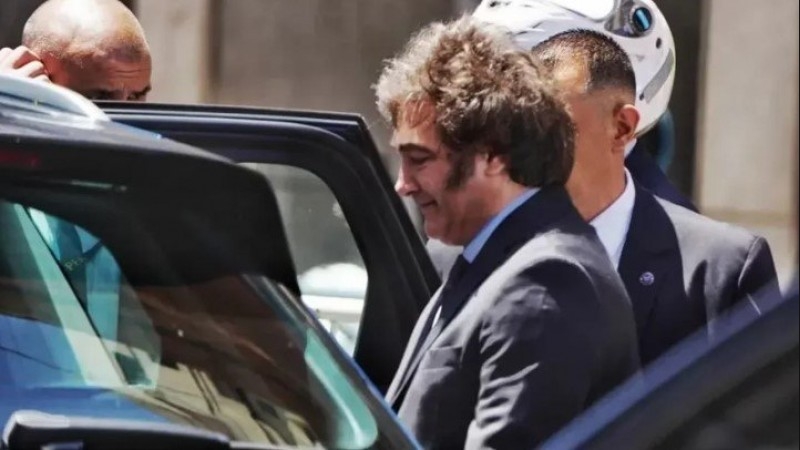 La Justicia investiga a Javier Milei y empresarios por estafa y tráfico de influencias