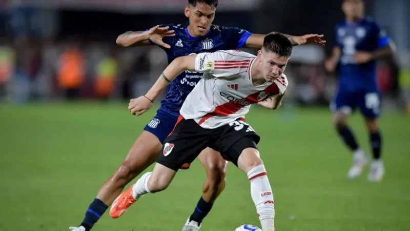 Supercopa Internacional: River y Talleres se enfrentan en Paraguay