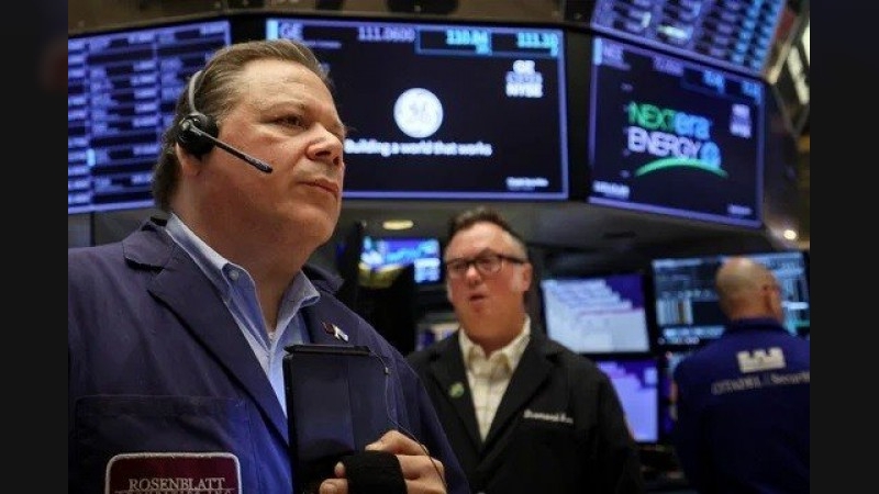 Suba de acciones y bonos: ¿los mercados vuelven a apostar a la Argentina?