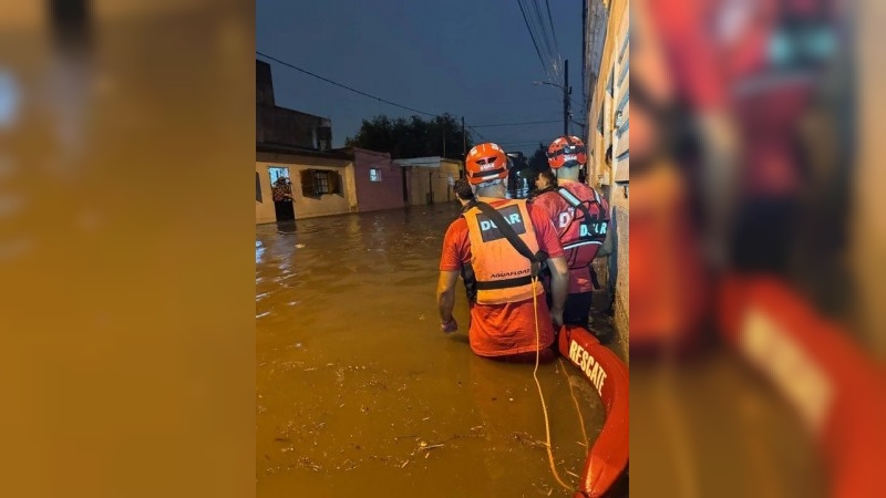 Lluvia intensa en Córdoba: rescataron a un niño que era arrastrado por la corriente