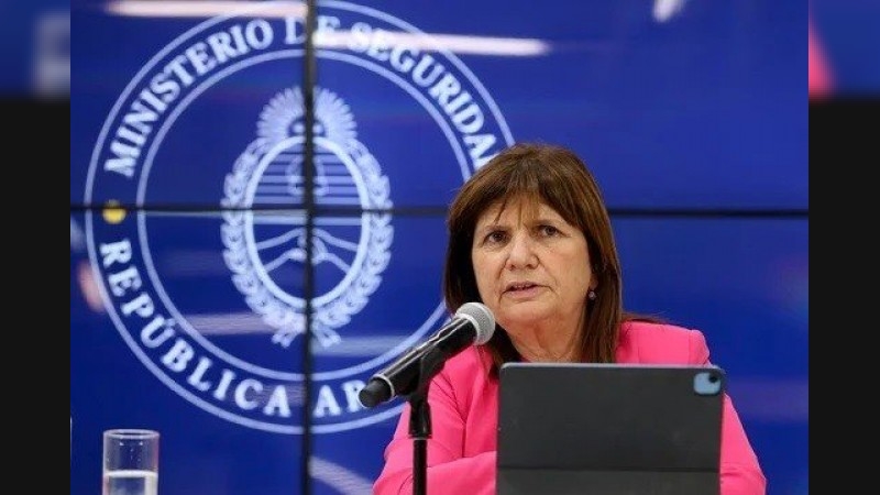 Patricia Bullrich presenta la Ley Antibarras con el objetivo de endurecer penas