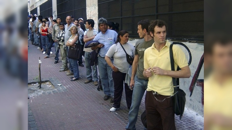 La tasa de desocupación subió 6,4% en el cuarto trimestre de 2024