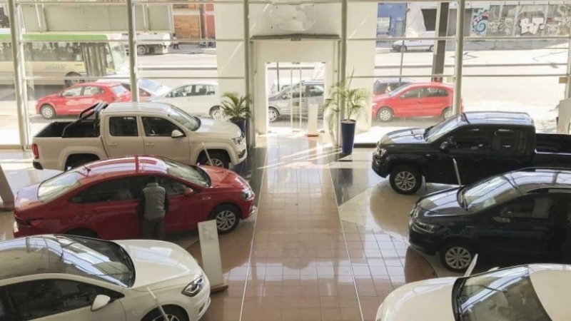 Las ventas de autos usados subieron 40% en el primer trimestre: concesionarios piden a bancos bajar las tasas