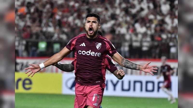 River le ganó a Universitario de Perú en su inicio en la Copa Libertadores