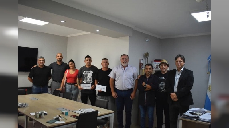 Entrega de subsidios a los clubes de Frontera