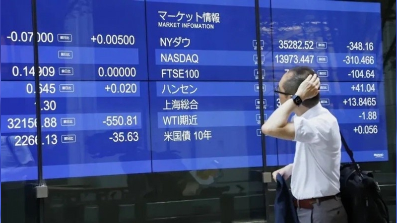 La caída en los mercados de Asia y Oceanía preanuncia un lunes negro